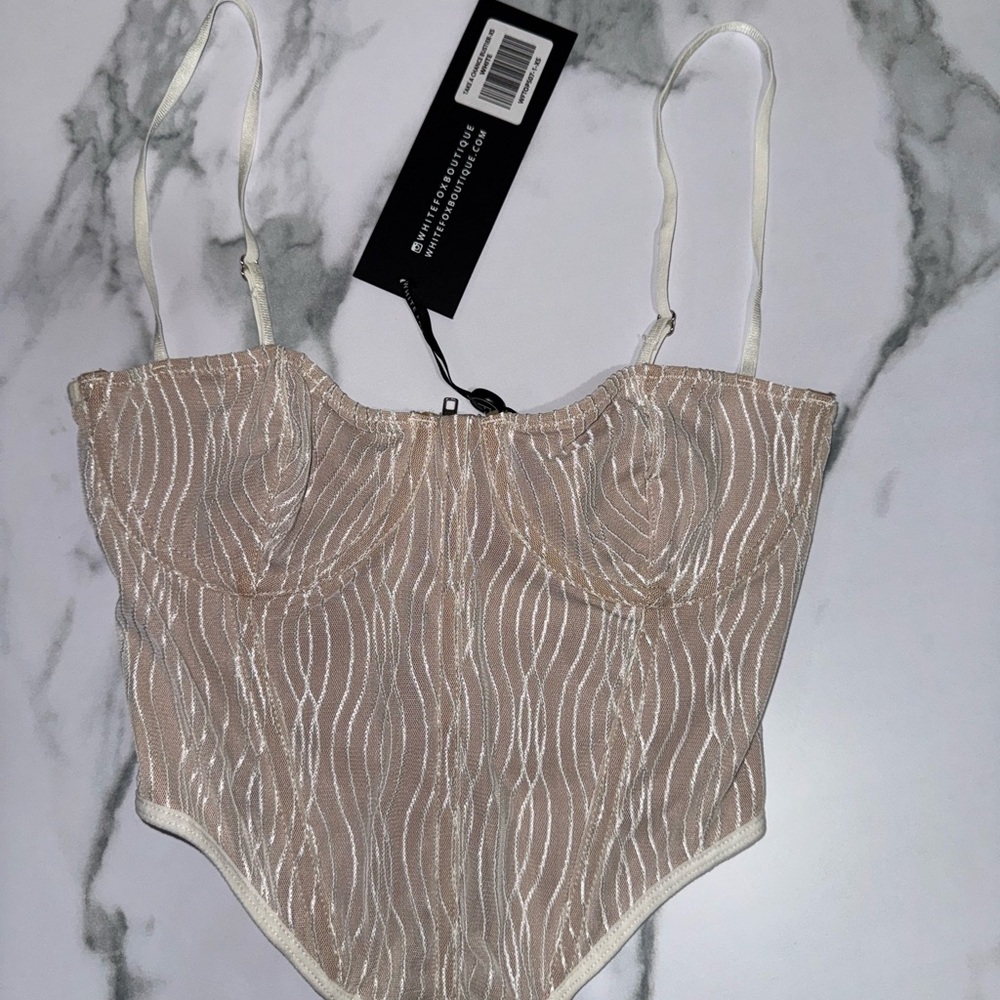 Elegant Beige Lace Corset